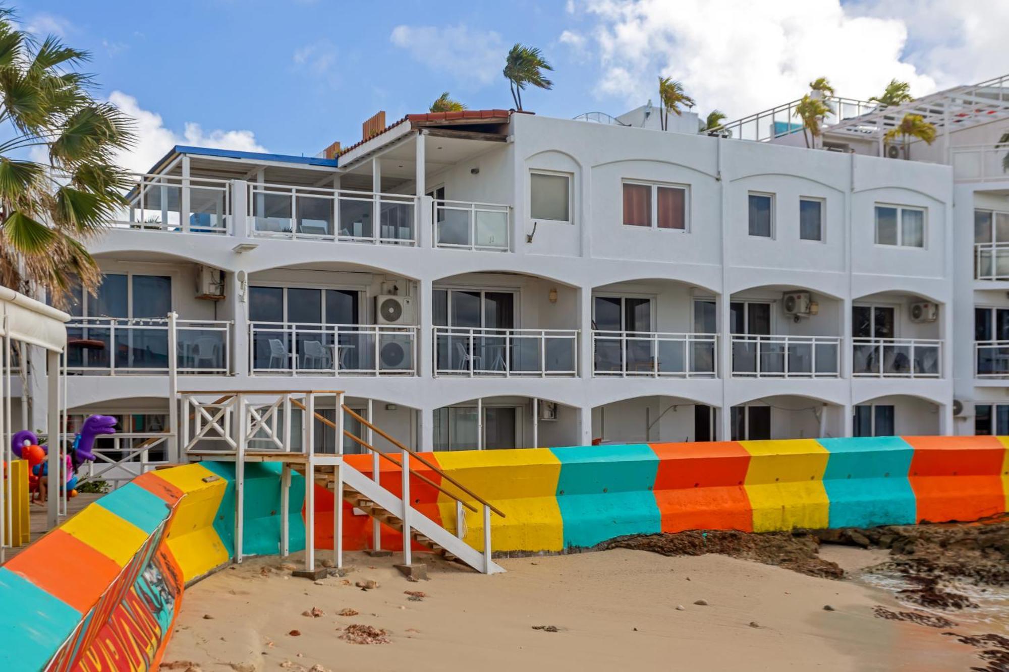 Maho Beach House - Studio - Beach Access المظهر الخارجي الصورة